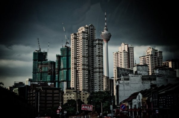 Gloomy KL